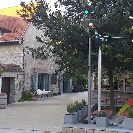 Villa Galeria Veszprem